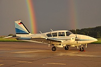 Queen Air – Piper PA-23-250 Aztec F OK-HKS