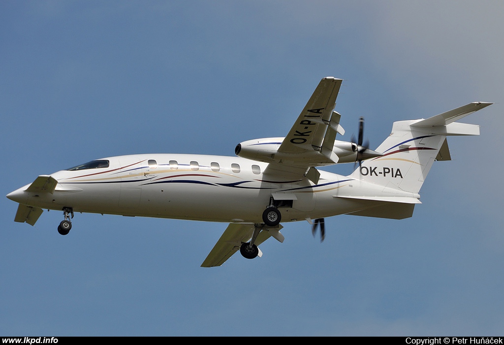 Icarus Aviation – Piaggio P-180 Avanti II OK-PIA