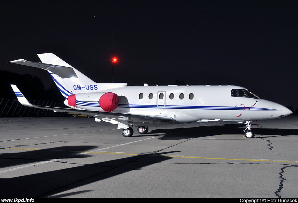 U.S. Steel – Hawker 900XP OM-USS