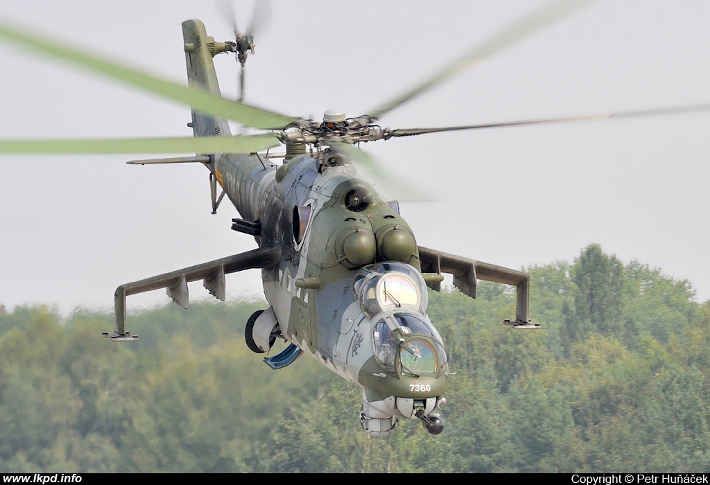 Czech Air Force – Mil Mi-24V 7360