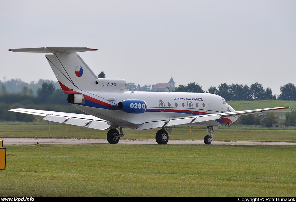 Czech Air Force – Yakovlev YAK-40 0260