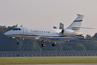 Hangar 8 – Dassault Aviation Falcon 2000EX G-LATE