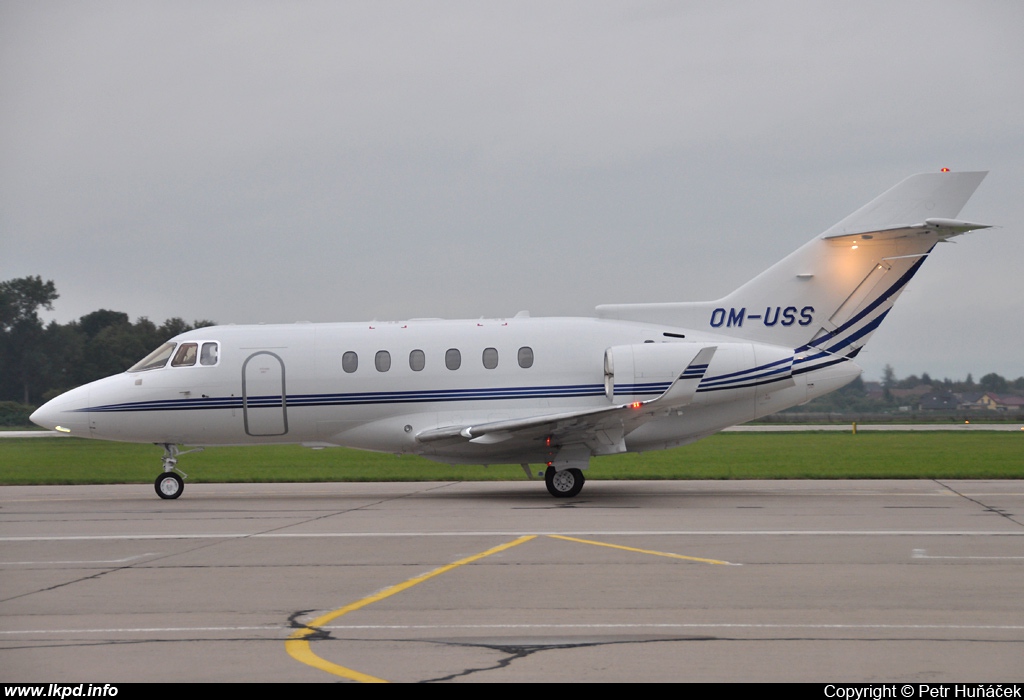 U.S. Steel – Hawker 900XP OM-USS