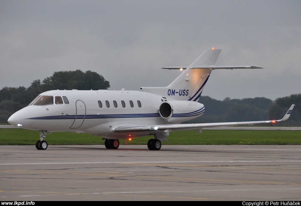 U.S. Steel – Hawker 900XP OM-ISS