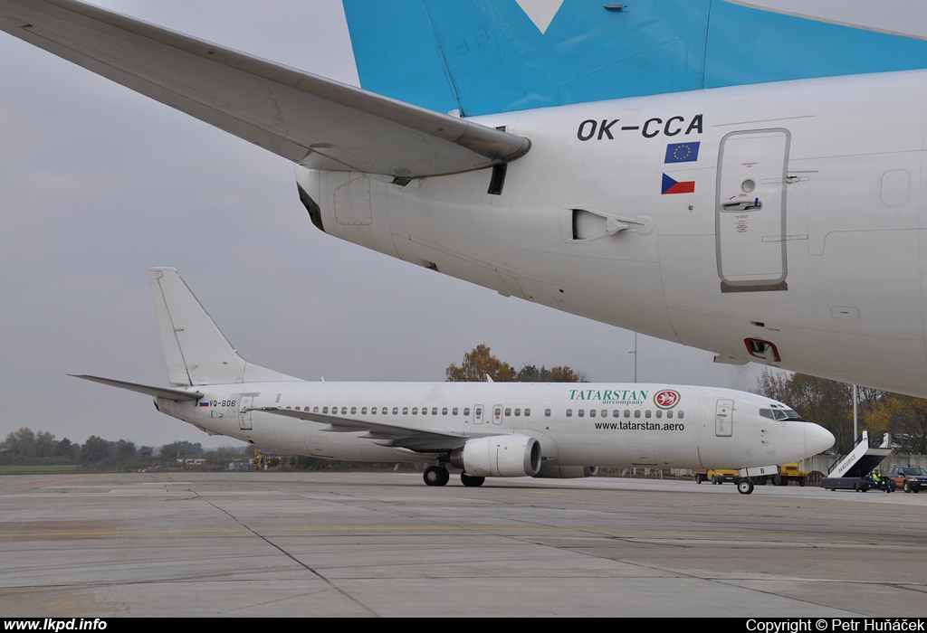 Tatarstan Airlines – Boeing B737-4D7 VQ-BDB