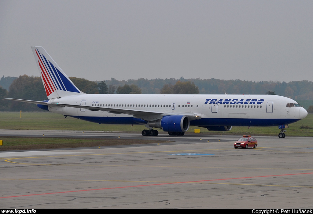 Transaero Airlines – Boeing B767-3P6/ER EI-UNB