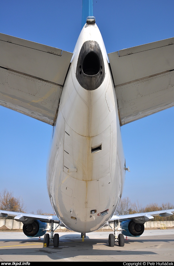 Czech Connect Airlines – Boeing B737-31S OK-CCA