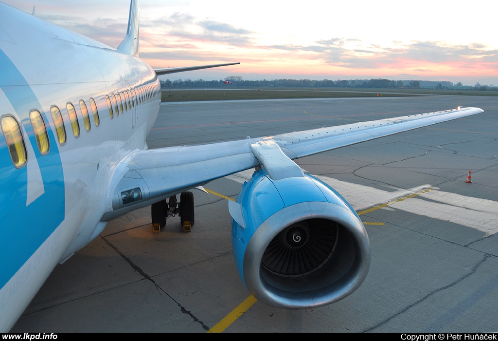 Czech Connect Airlines – Boeing B737-31S OK-CCA