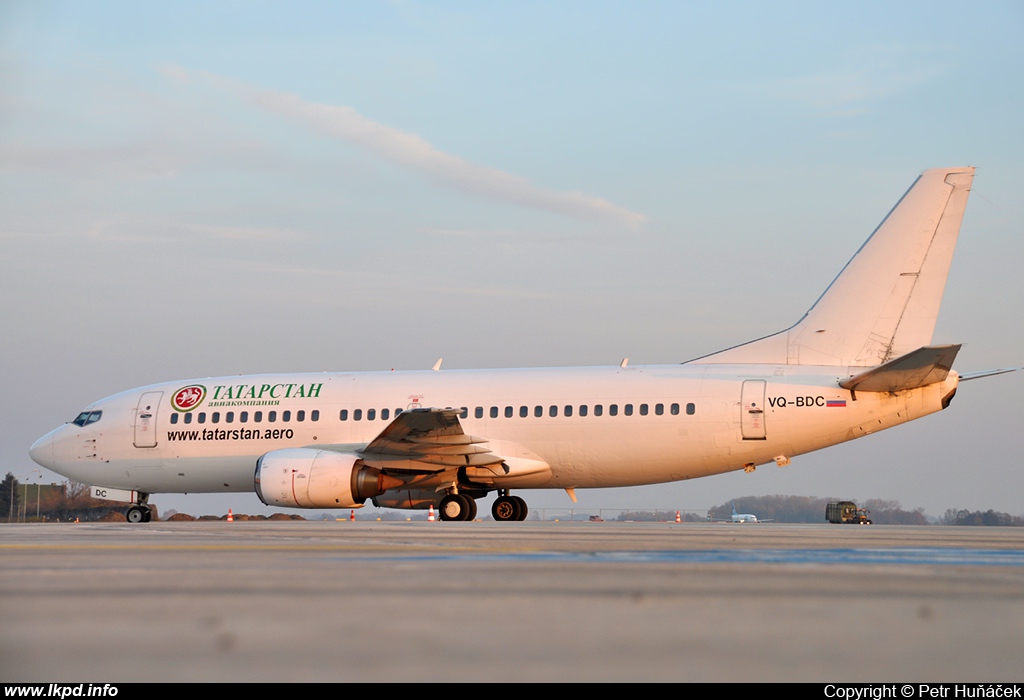 Tatarstan Airlines – Boeing B737-341 VQ-BDC