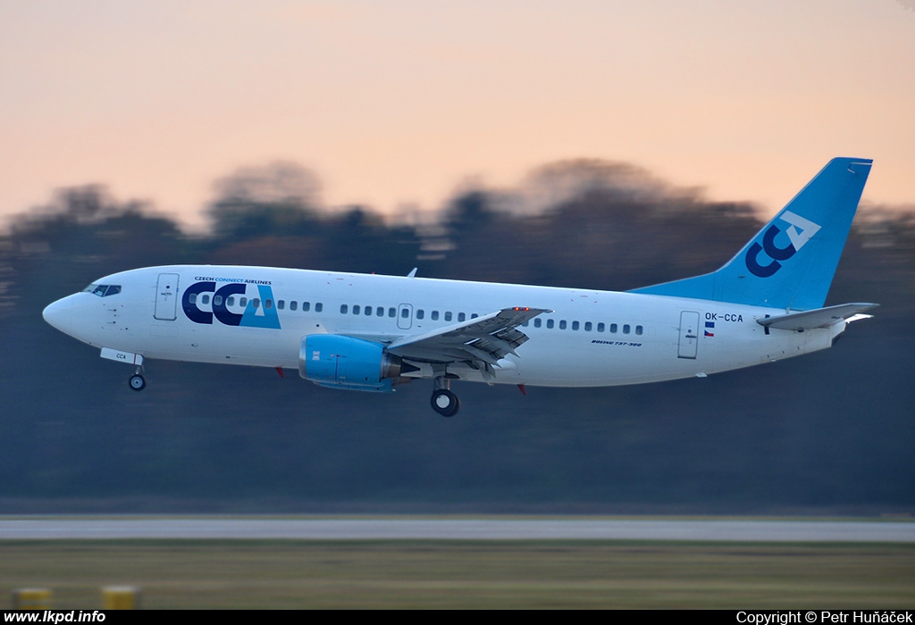 Czech Connect Airlines – Boeing B737-31S OK-CCA