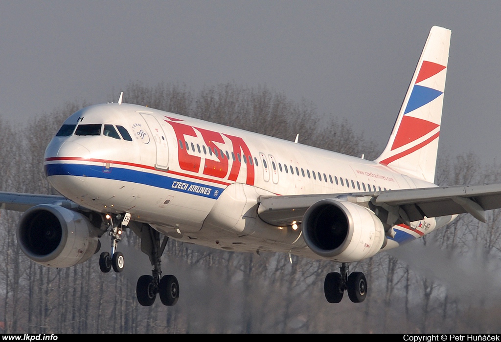 SA Czech Airlines – Airbus A320-214 OK-MEH