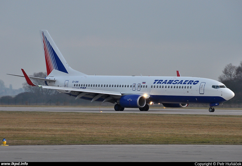 Transaero Airlines – Boeing B737-86J EI-UNK