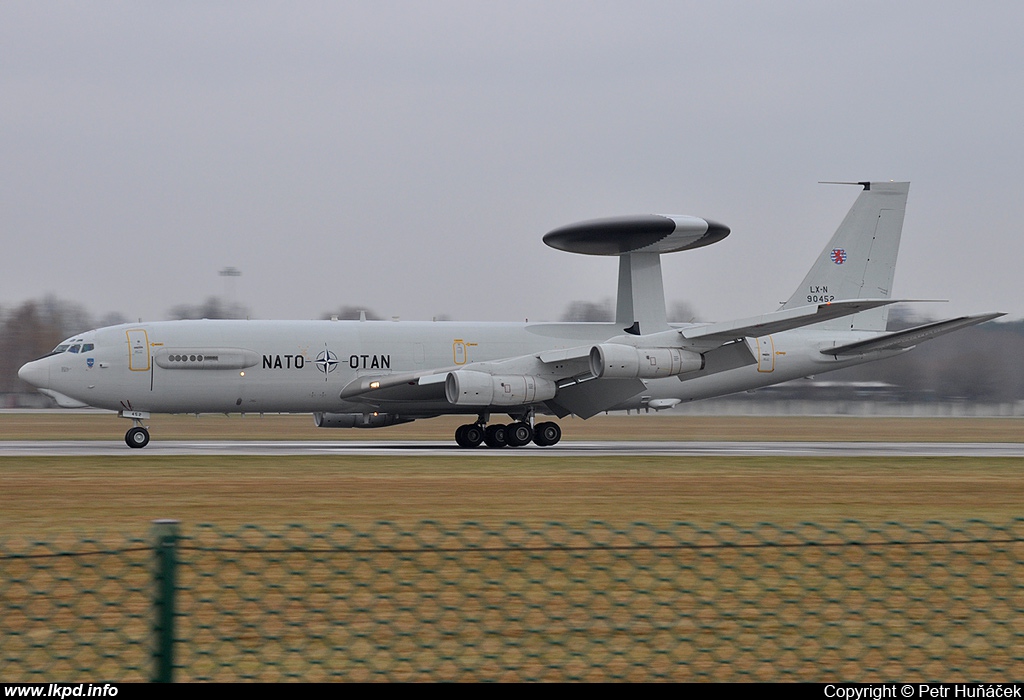 NATO – Boeing E-3A AWACS LX-N90452