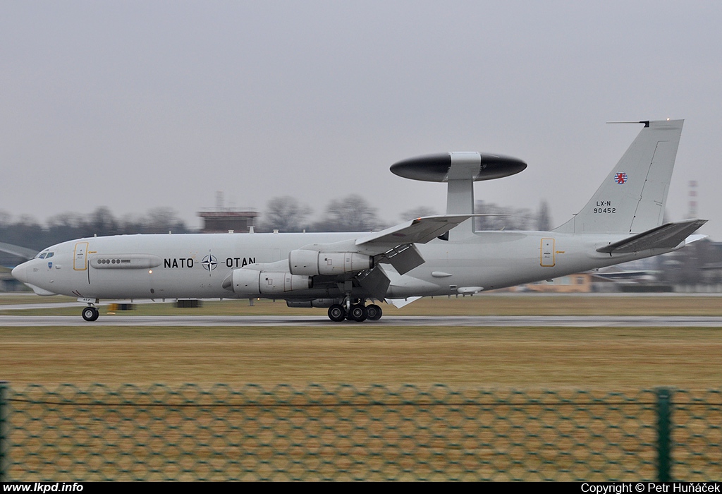 NATO – Boeing E-3A AWACS LX-N90452