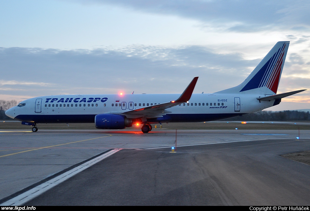 Transaero Airlines – Boeing B737-8K5 EI-EDZ