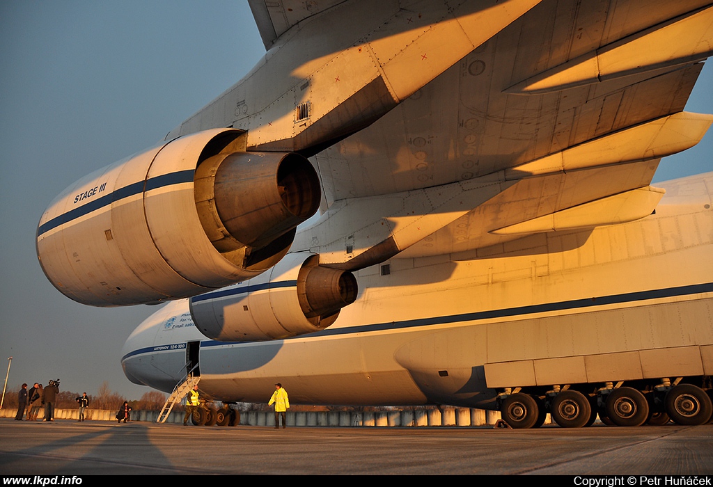 Antonov Design Bureau – Antonov AN-124-100 UR-82029