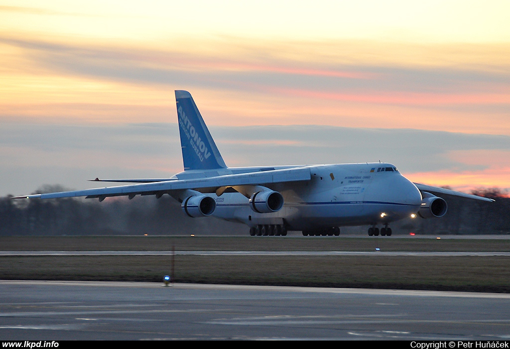 Antonov Design Bureau – Antonov AN-124-100 UR-82029