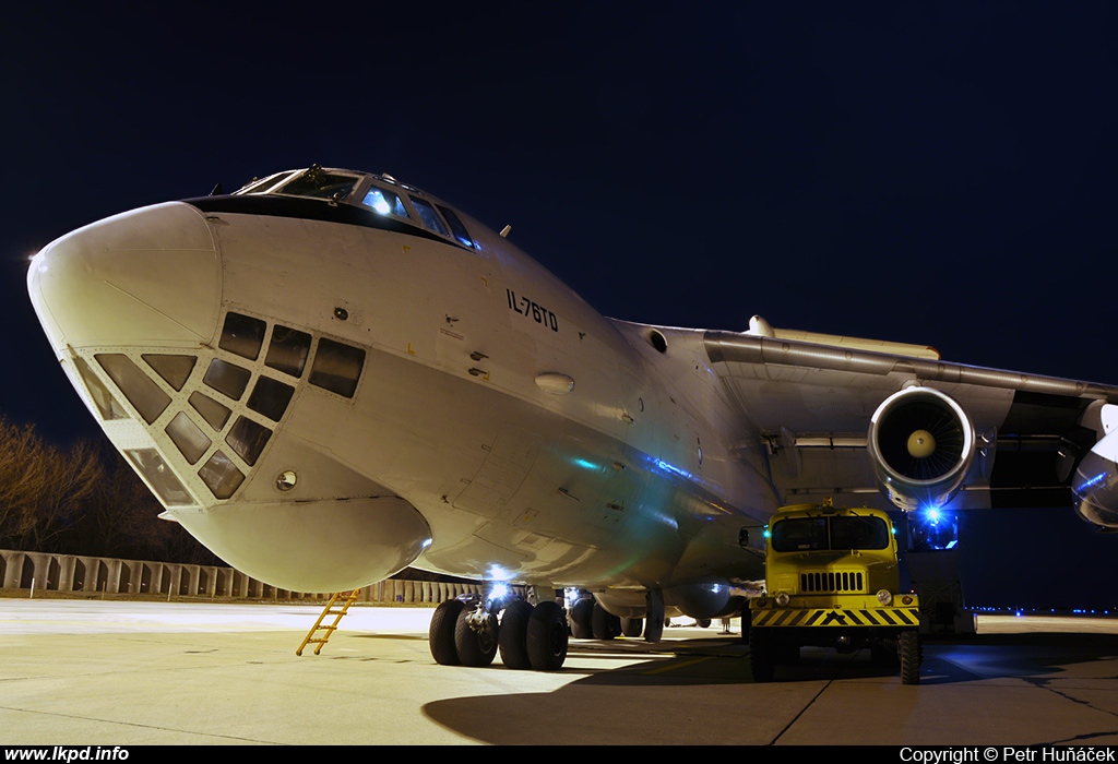 Zet Avia – Iljuin IL-76TD UR-CIF