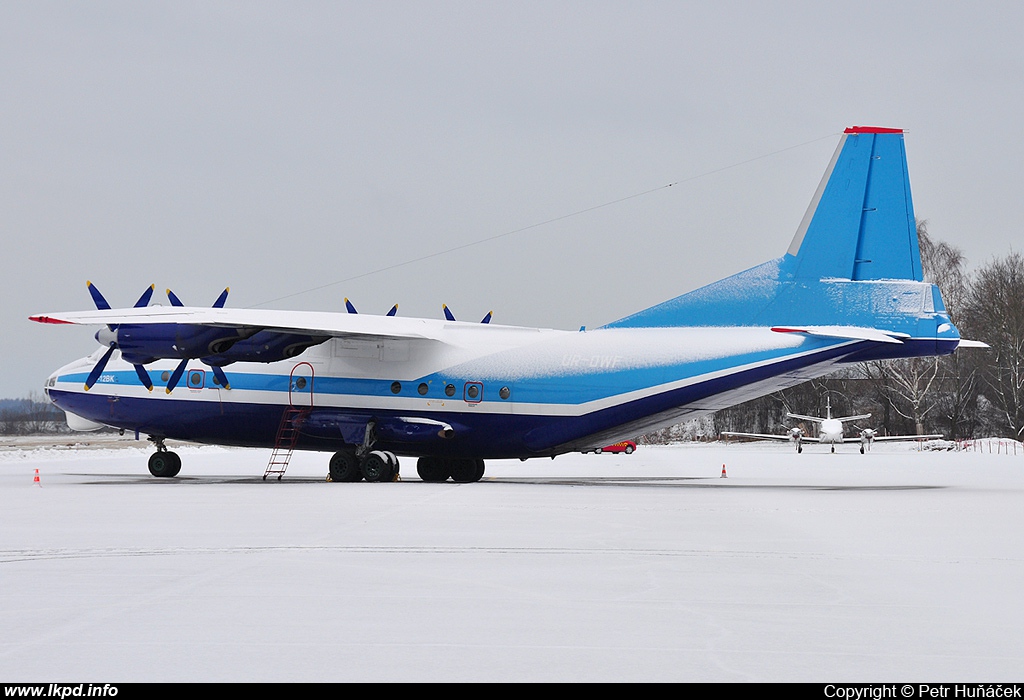 Meridian Aviation – Antonov AN-12BK UR-DWF