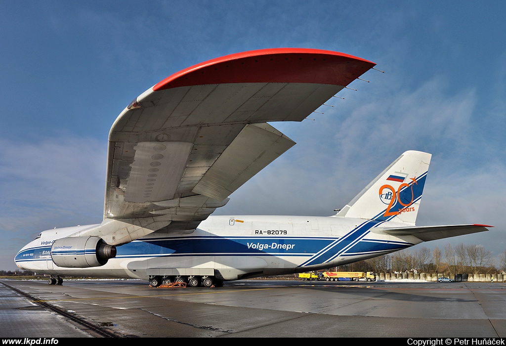 Volga-Dnepr Airlines – Antonov AN-124-100 RA-82079