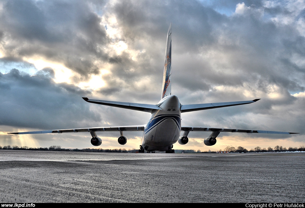 Volga-Dnepr Airlines – Antonov AN-124-100 RA-82079