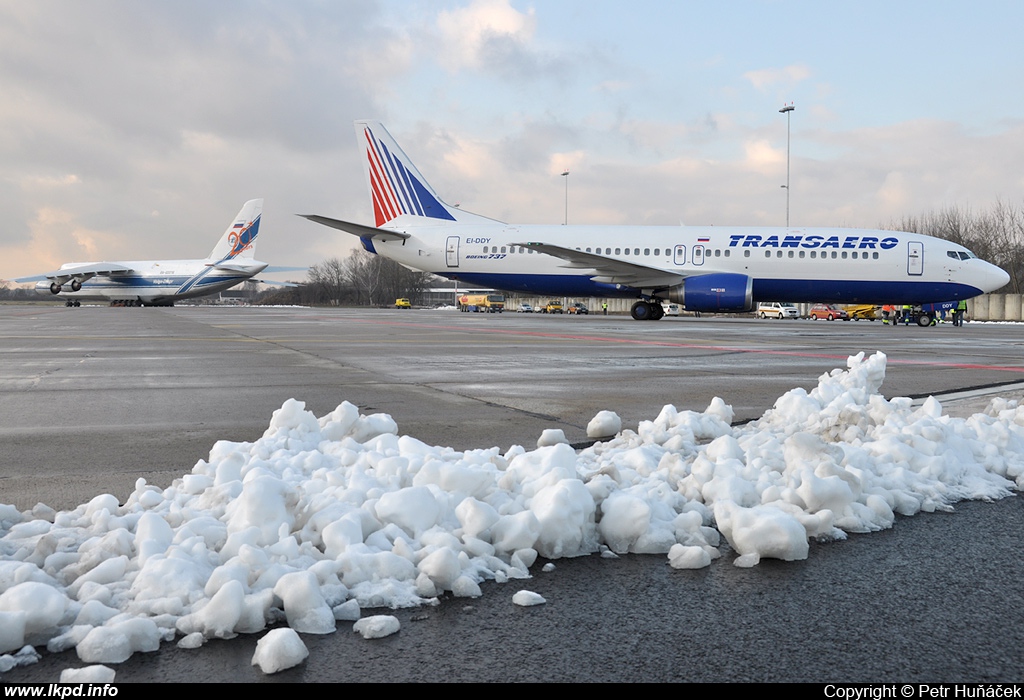 Transaero Airlines – Boeing B737-4Y0 EI-DDY