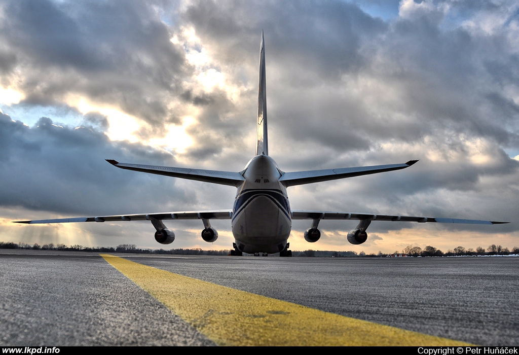 Volga-Dnepr Airlines – Antonov AN-124-100 RA-82079