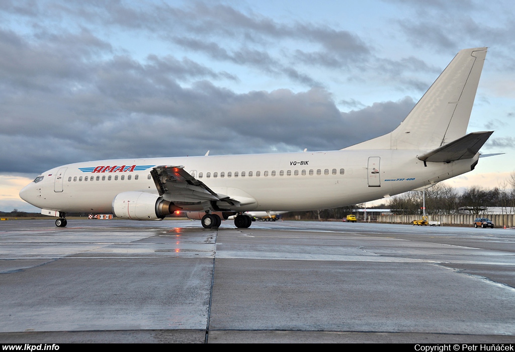 Yamal – Boeing B737-48E VQ-BIK