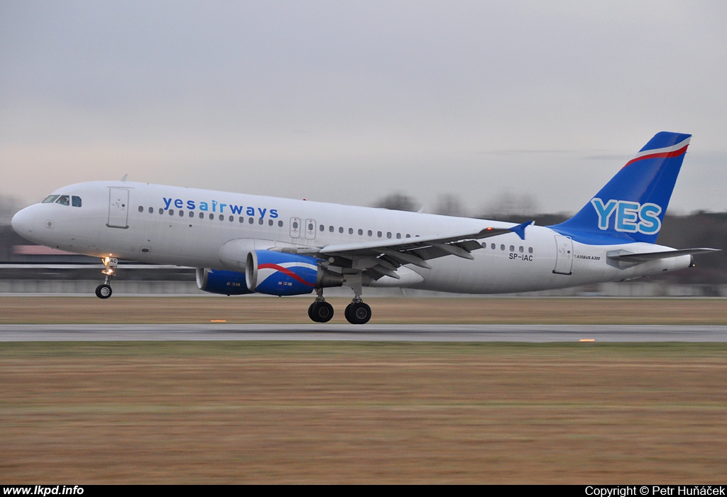 Yes Airways – Airbus A320-214 SP-IAC