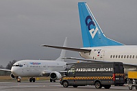 Yamal – Boeing B737-48E VQ-BII