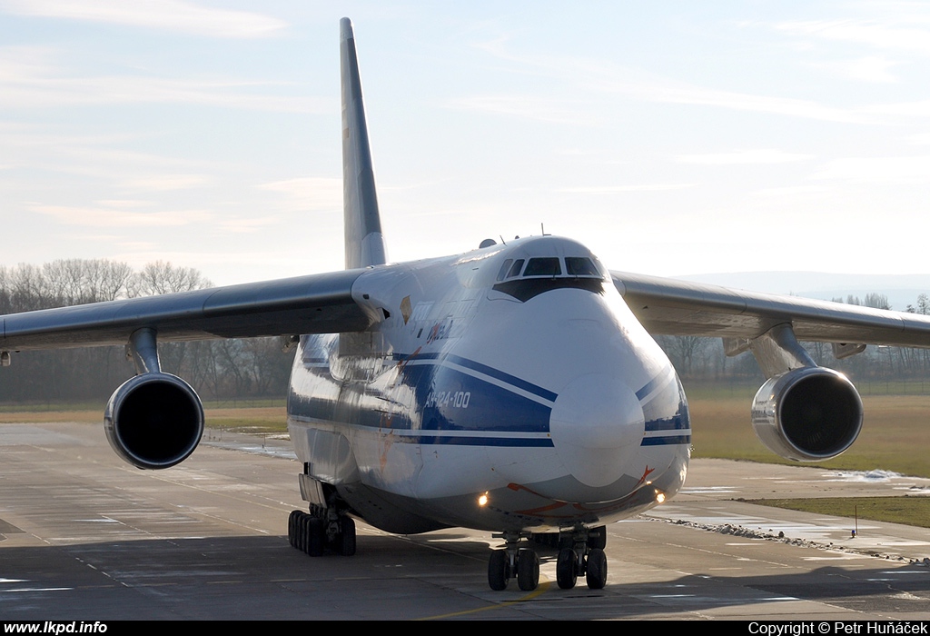 Volga-Dnepr Airlines – Antonov AN-124-100 RA-82044