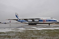 Volga-Dnepr Airlines – Antonov AN-124-100 RA-82044