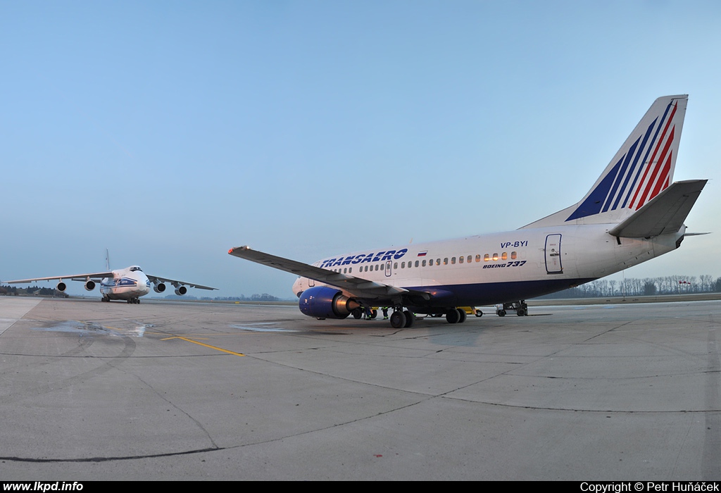 Transaero Airlines – Boeing B737-524 VP-BYI