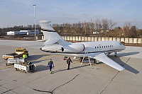 Hangar 8 – Dassault Aviation Falcon 2000EX G-LATE