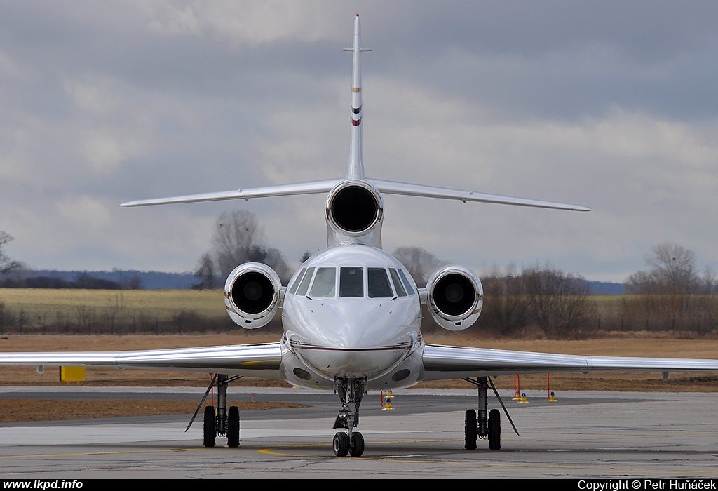 Bank Of America NA – Dassault Aviation Falcon 50 N156RE