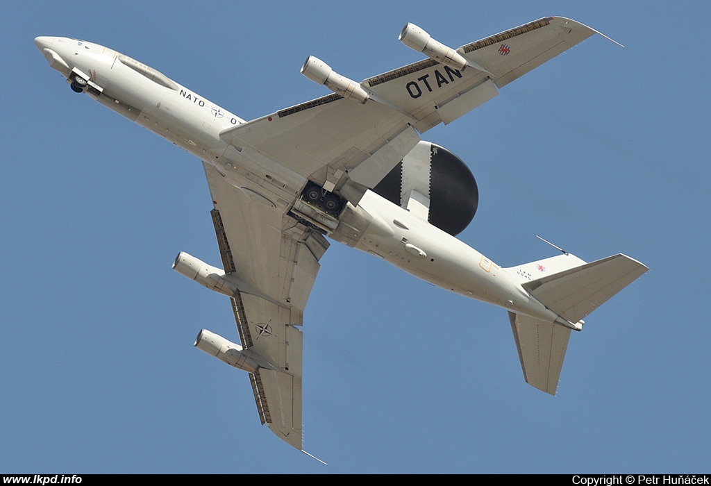 NATO – Boeing E-3A AWACS LX-N90453