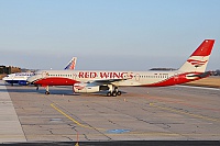 Red Wings – Tupolev TU-204-100V RA-64050