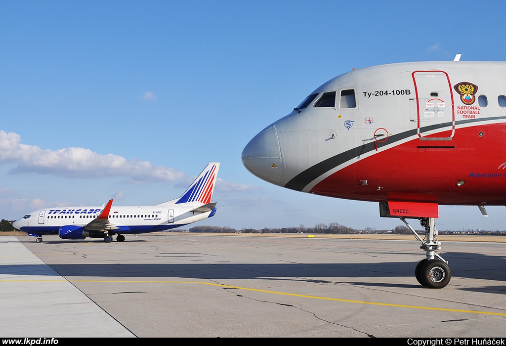 Transaero Airlines – Boeing B737-524 EI-UNG