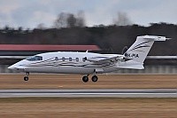 Icarus Aviation – Piaggio P-180 Avanti II OK-PIA