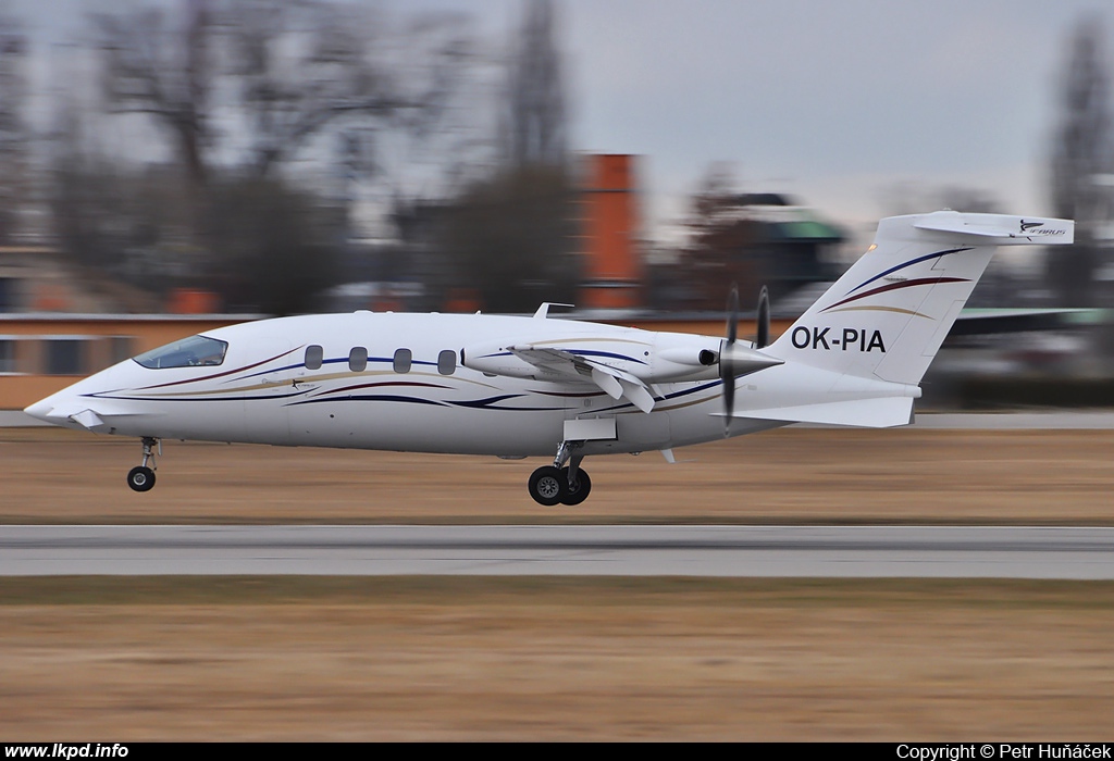 Icarus Aviation – Piaggio P-180 Avanti II OK-PIA