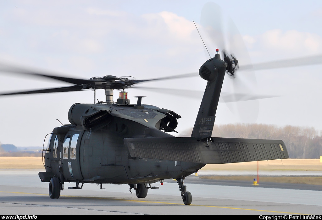 USAF – Sikorsky UH-60A(C) Black Hawk (S-70A) 87-24584