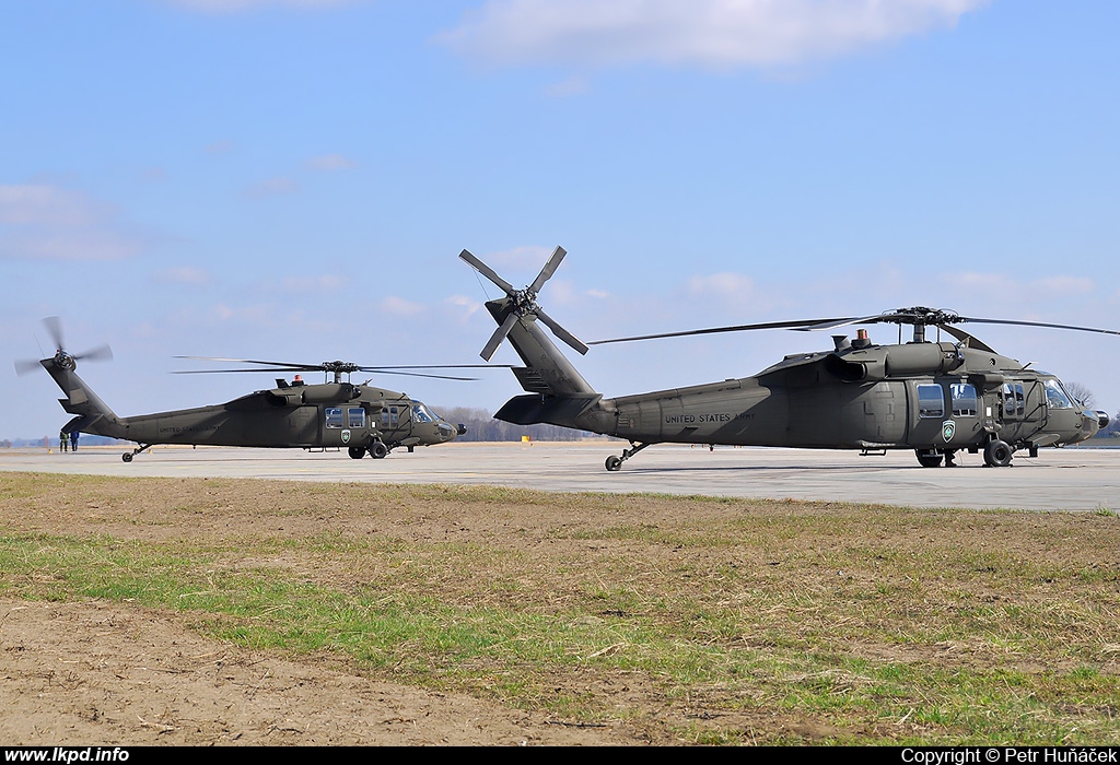 USAF – Sikorsky UH-60A(C) Black Hawk (S-70A) 87-24584