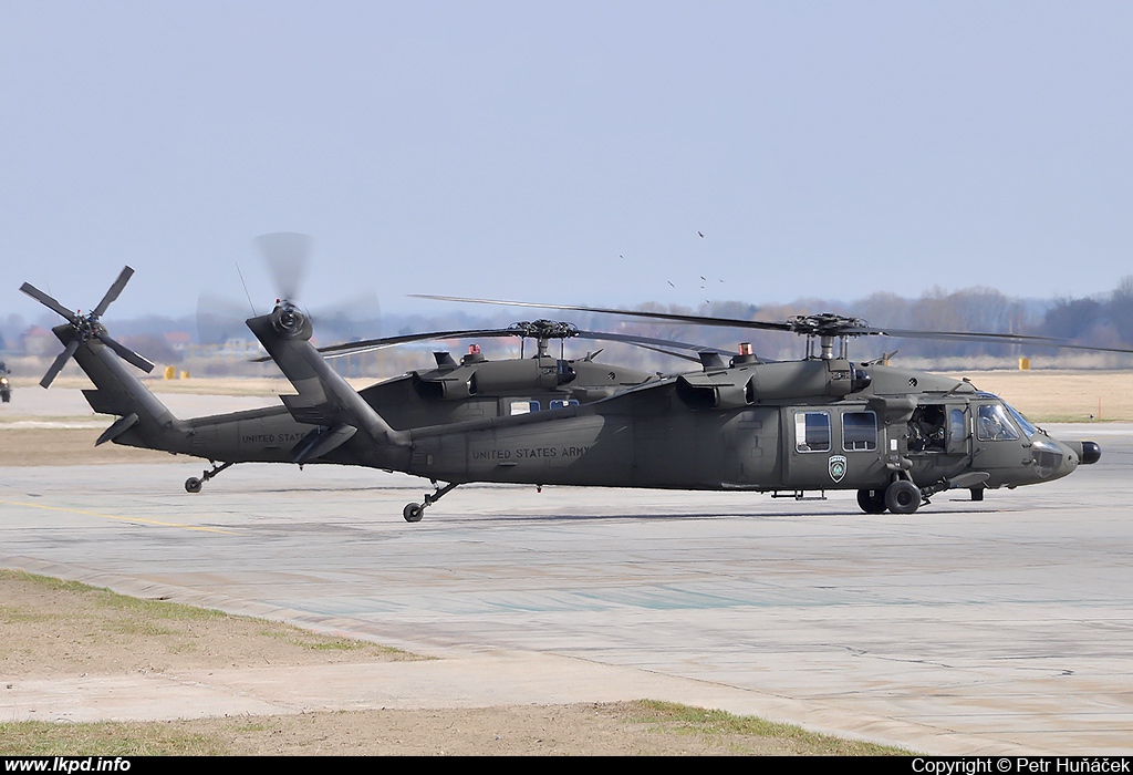 USAF – Sikorsky UH-60A(C) Black Hawk (S-70A) 87-24584