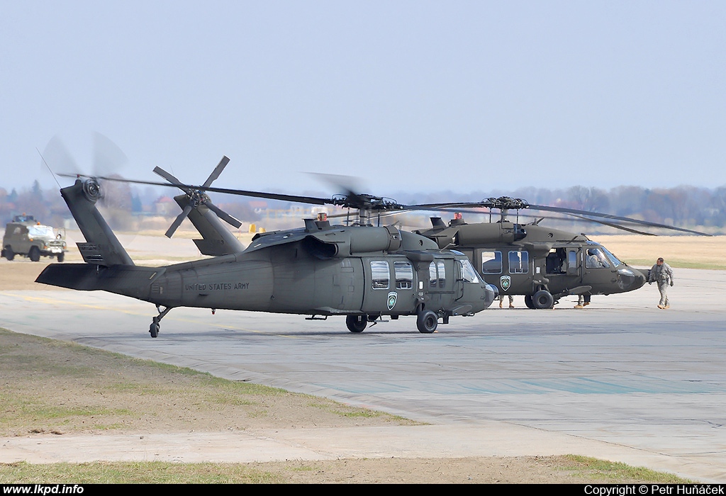 USAF – Sikorsky UH-60A(C) Black Hawk (S-70A) 87-24584