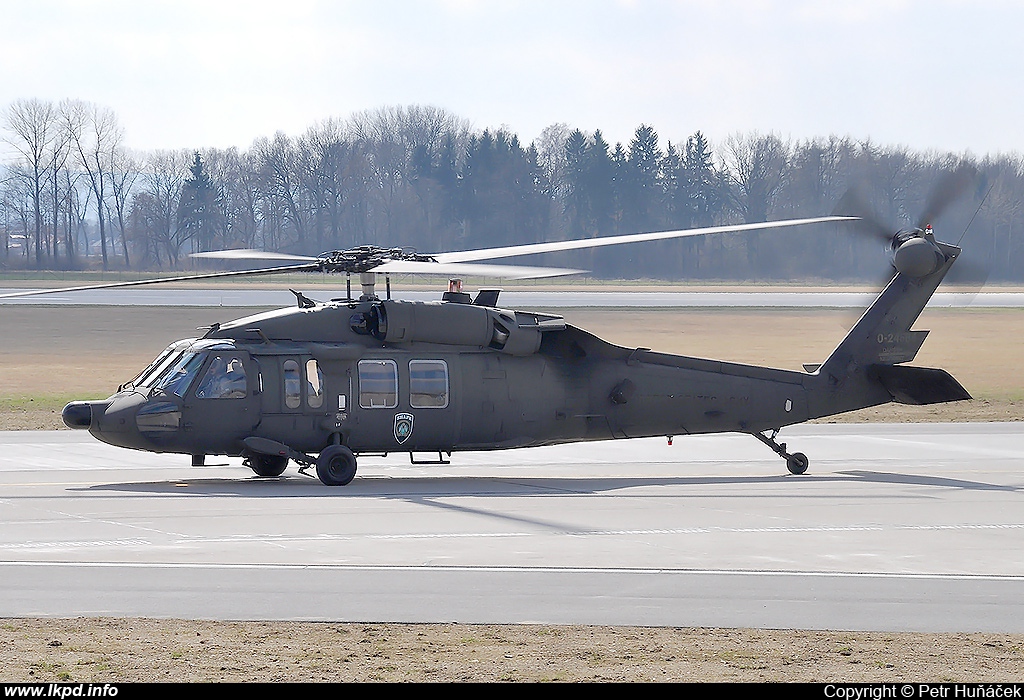 USAF – Sikorsky UH-60A(C) Black Hawk (S-70A) 87-24584