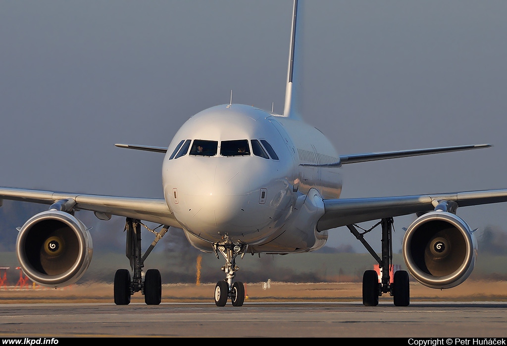 Kuban Airlines – Airbus A319-111 VQ-BLY