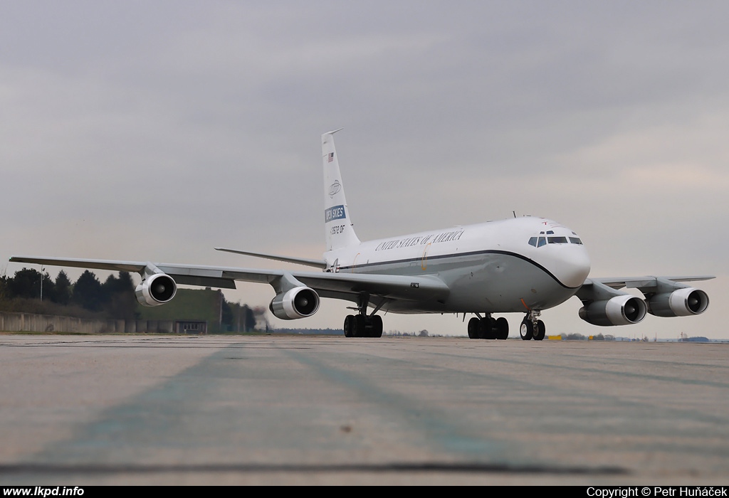 USAF – Boeing OC-135B (B717-158) 61-2672