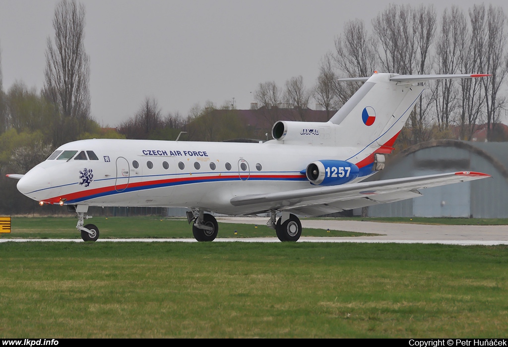 Czech Air Force – Yakovlev YAK-40 1257