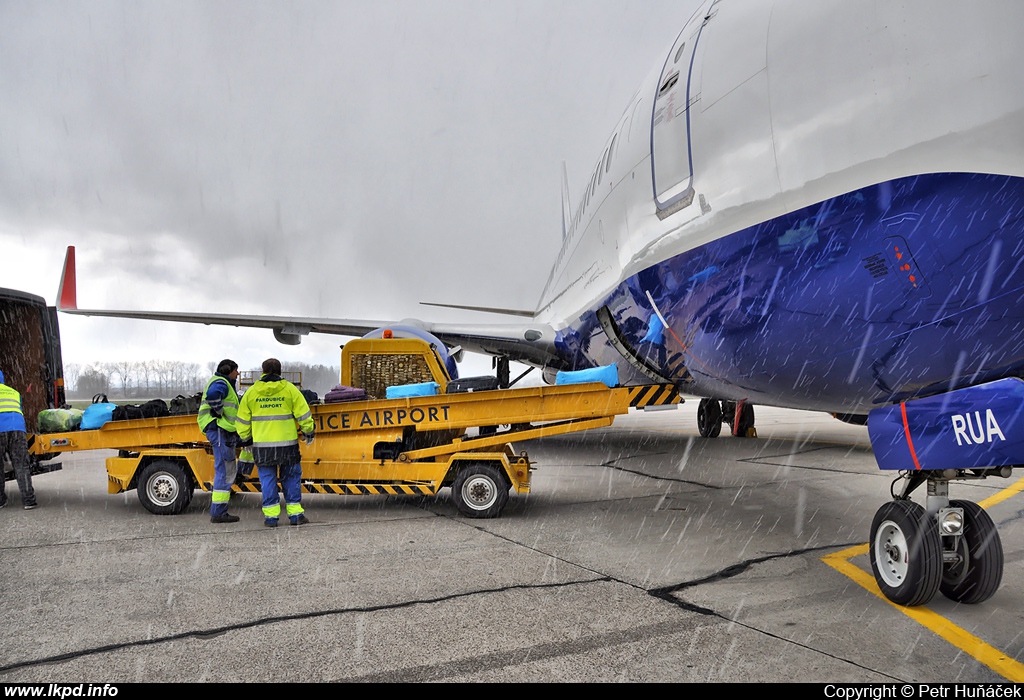 Transaero Airlines – Boeing B737-86J EI-RUA