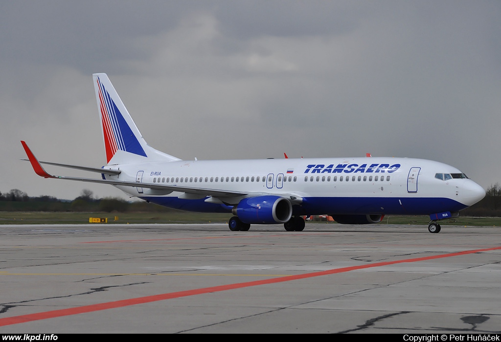 Transaero Airlines – Boeing B737-86J EI-RUA